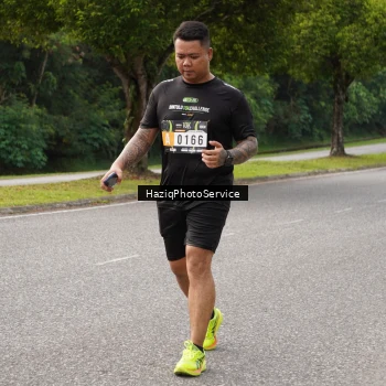 Runner Photo 2132128