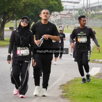 Runner Photo 2132251