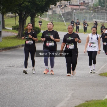 Runner Photo 2132345