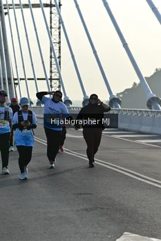 Runner Photo 2132366