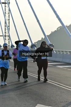 Runner Photo 2132375