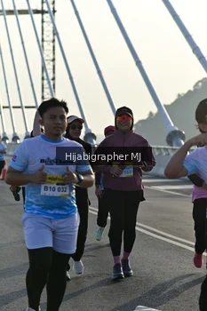Runner Photo 2132395