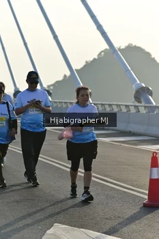Runner Photo 2132415