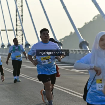 Runner Photo 2132443