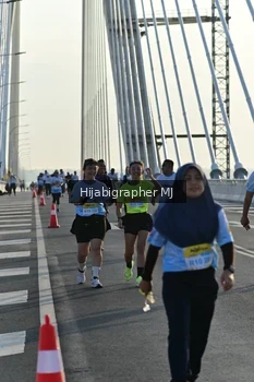 Runner Photo 2132456