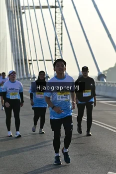 Runner Photo 2132489