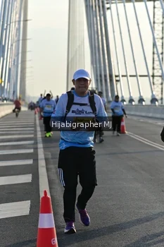 Runner Photo 2132513