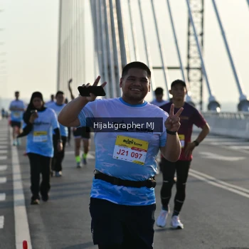 Runner Photo 2132541