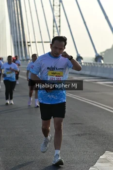 Runner Photo 2132602