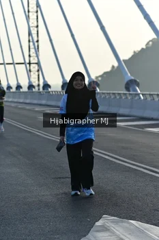 Runner Photo 2132772