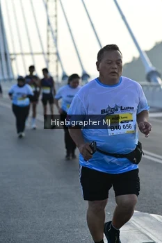 Runner Photo 2132875