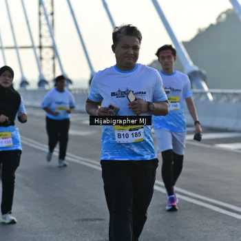 Runner Photo 2132980