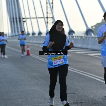 Runner Photo 2132987