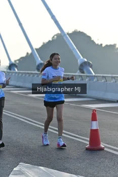 Runner Photo 2133012