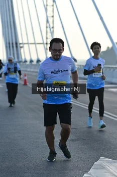 Runner Photo 2133023