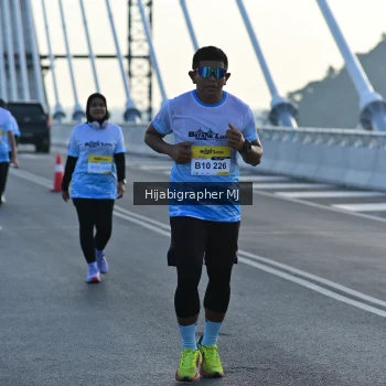 Runner Photo 2133113