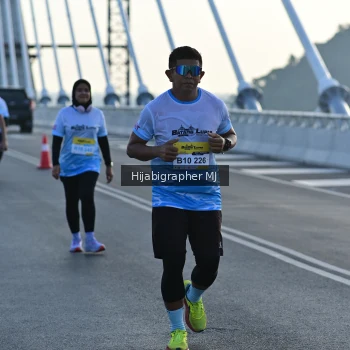 Runner Photo 2133114
