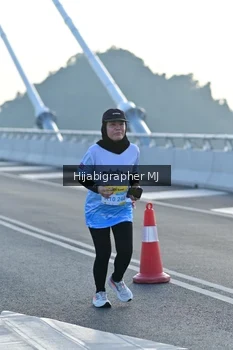 Runner Photo 2133175