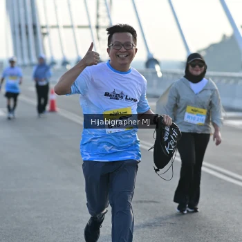 Runner Photo 2133438