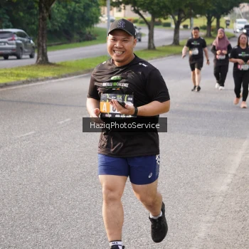 Runner Photo 2133444