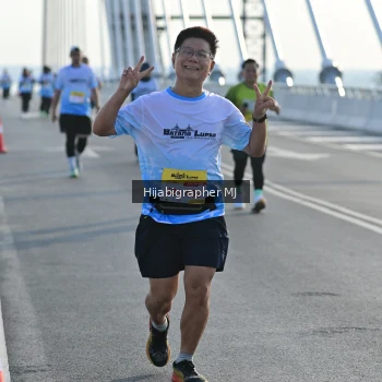 Runner Photo 2133547