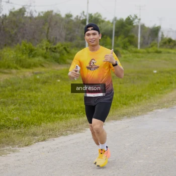 Runner Photo 2133631