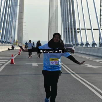 Runner Photo 2133873