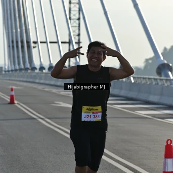 Runner Photo 2133892