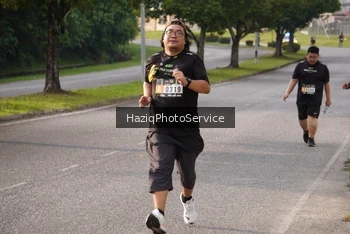 Runner Photo 2133896
