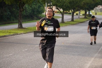 Runner Photo 2133907