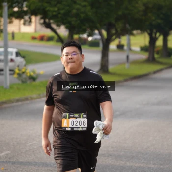 Runner Photo 2133978