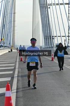 Runner Photo 2134083