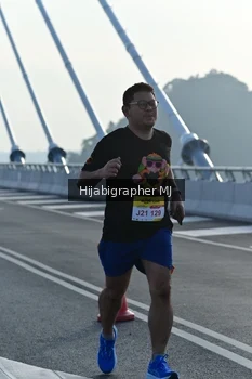 Runner Photo 2134131