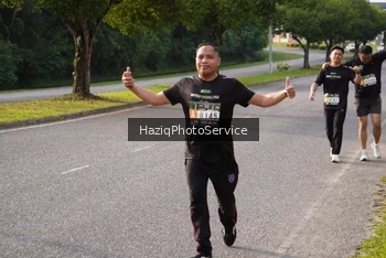 Runner Photo 2134146