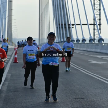 Runner Photo 2134152