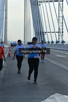 Runner Photo 2134153