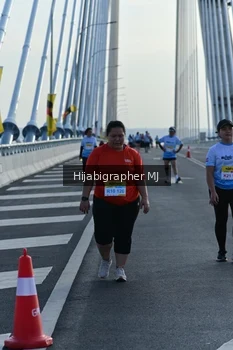 Runner Photo 2134158