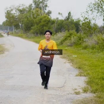 Runner Photo 2134174