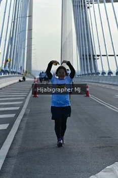 Runner Photo 2134175