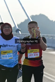 Runner Photo 2134215
