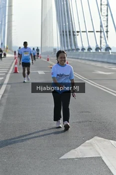 Runner Photo 2134296