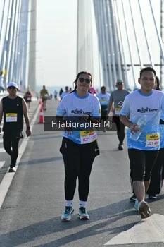 Runner Photo 2134340