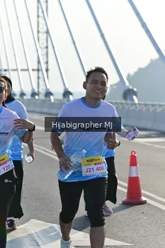 Runner Photo 2134349