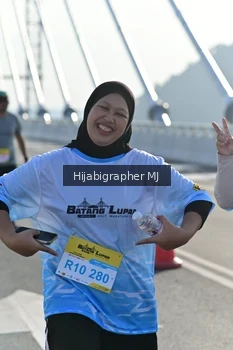 Runner Photo 2134359