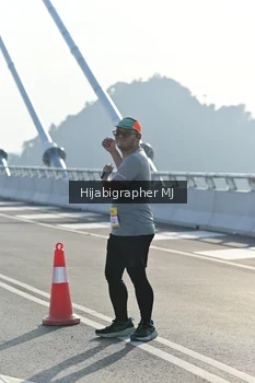 Runner Photo 2134374