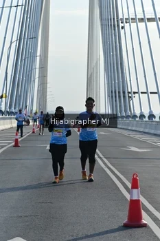 Runner Photo 2134491