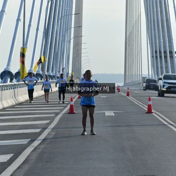 Runner Photo 2134503