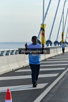 Runner Photo 2134505