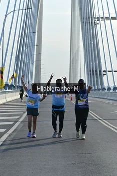 Runner Photo 2134533