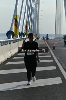 Runner Photo 2134554